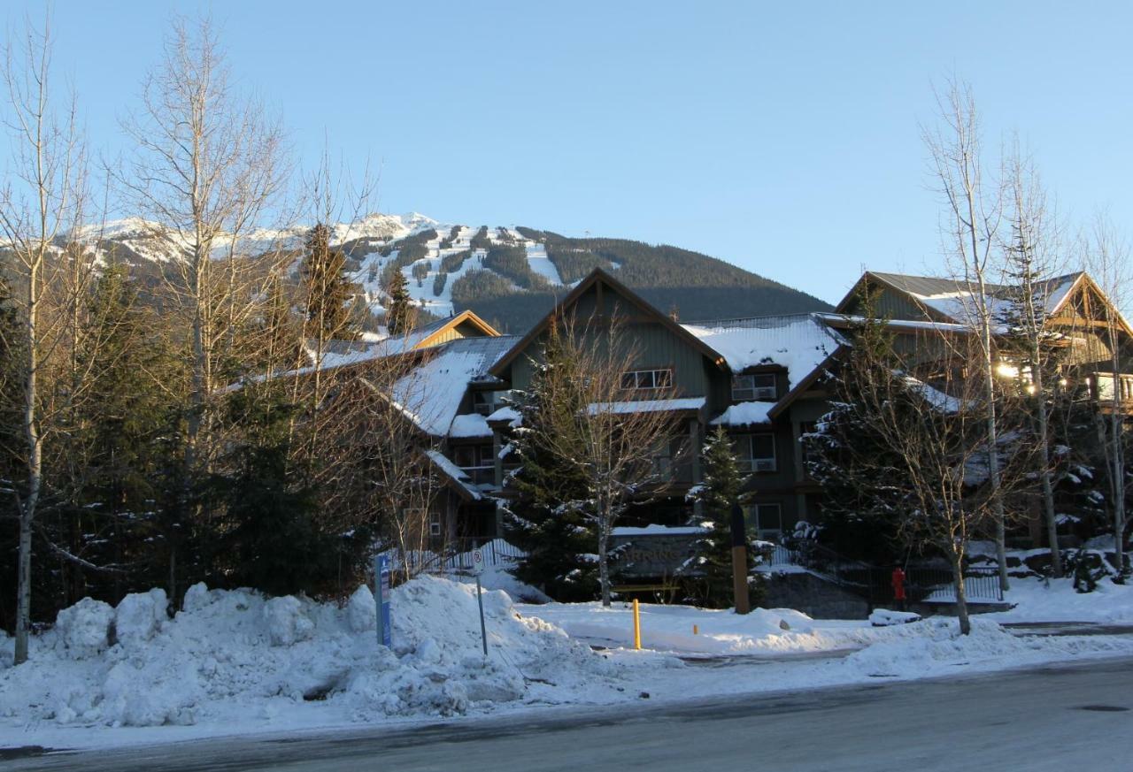 Glacier'S Reach By Whistler Retreats Bagian luar foto